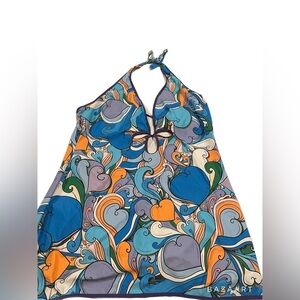 Tankini halter top w/ cutouts and bottoms trimmed in purple. Size 4xl. II